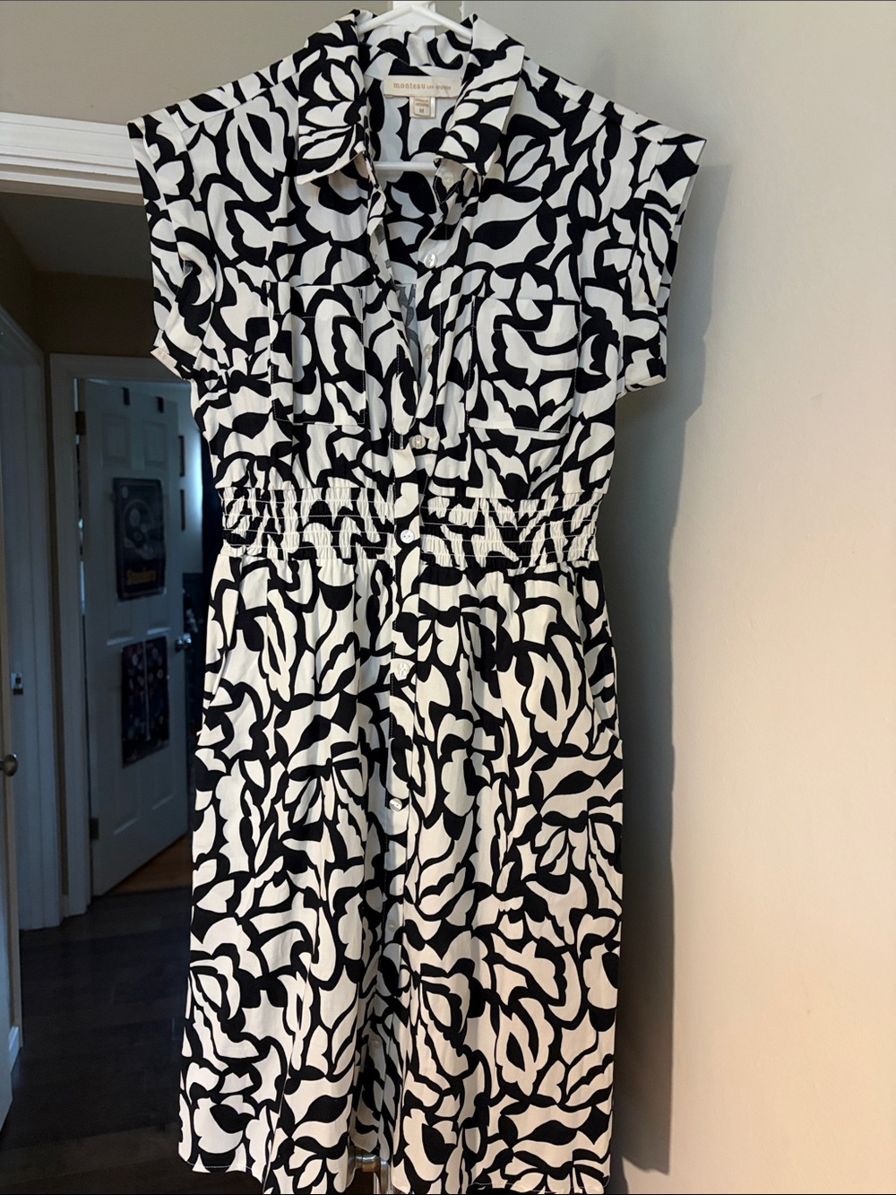 Sleeveless Collared Black & White Floral-Print Midi Dress by Mango